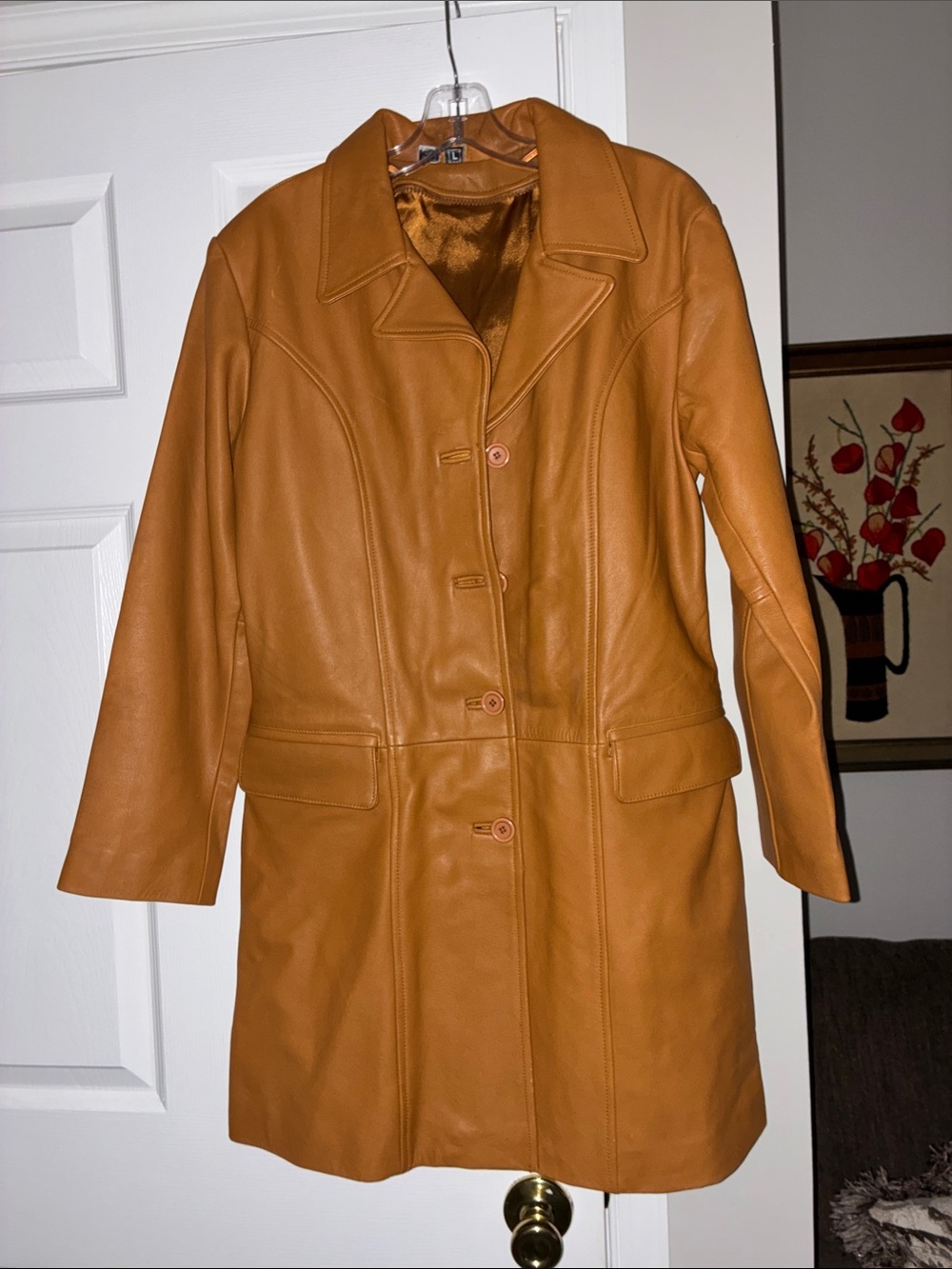 Gorgeous Very Thick Rich Leather 3/4 Length Trench. Size Large